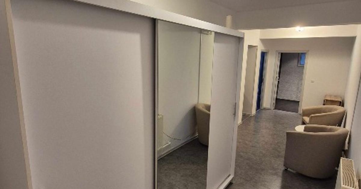 Apartament decomandat cu 2 camere în Florești