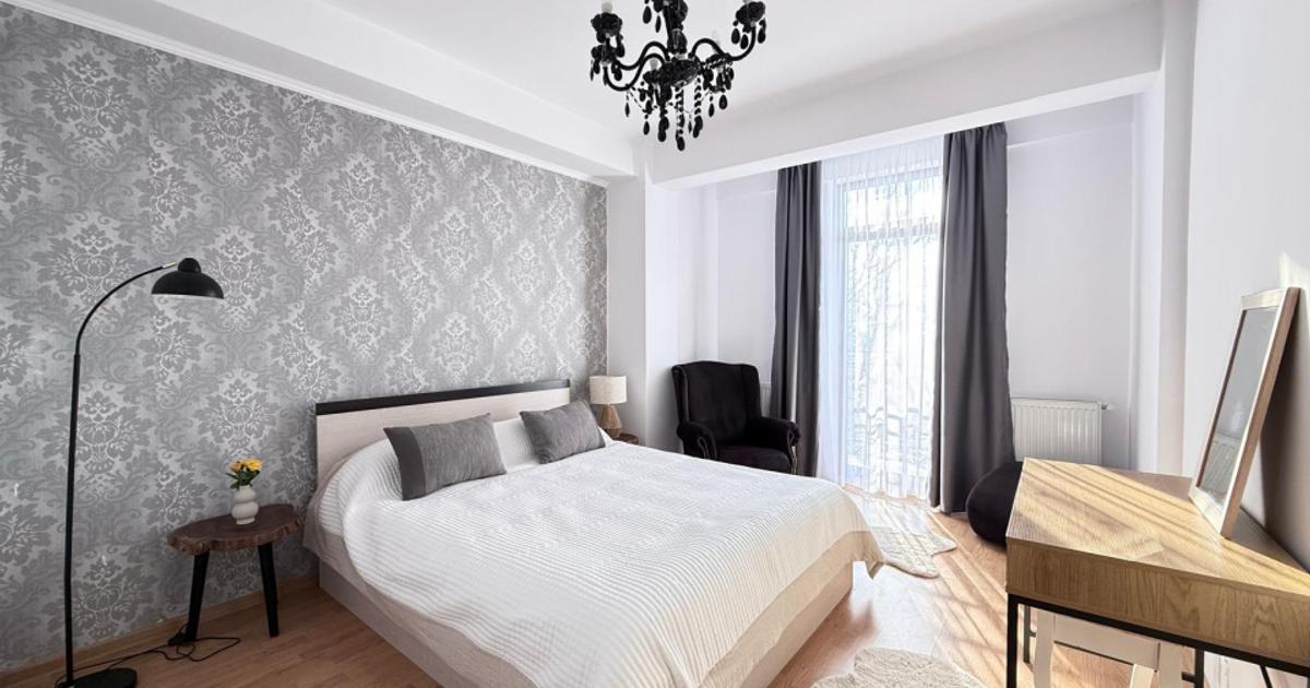 Apartament semidecomandat cu 2 camere în Florești