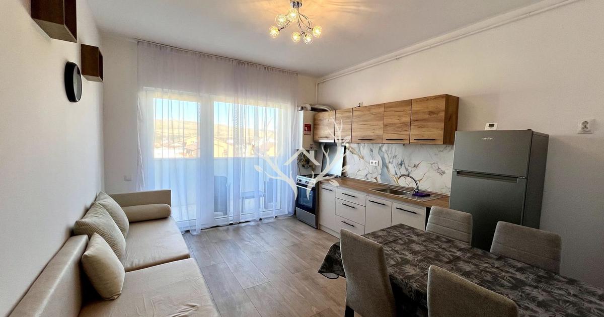 Apartament semidecomandat cu 2 camere în Florești