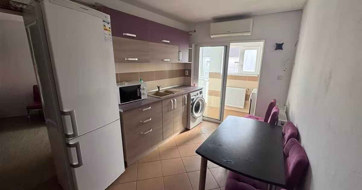 Apartament decomandat cu 2 camere în zona Bahne, Focșani