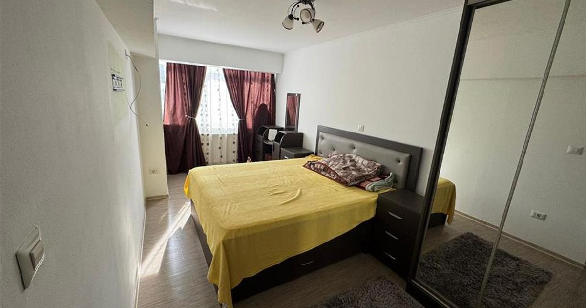 Apartament decomandat cu 2 camere în zona Bahne, Focșani