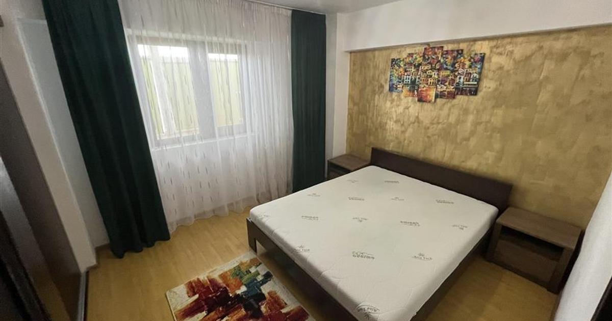 Apartament decomandat cu 2 camere în zona Central, Focșani