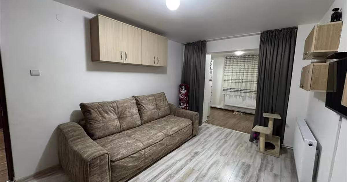 Apartament decomandat cu 2 camere în zona Sud, Focșani