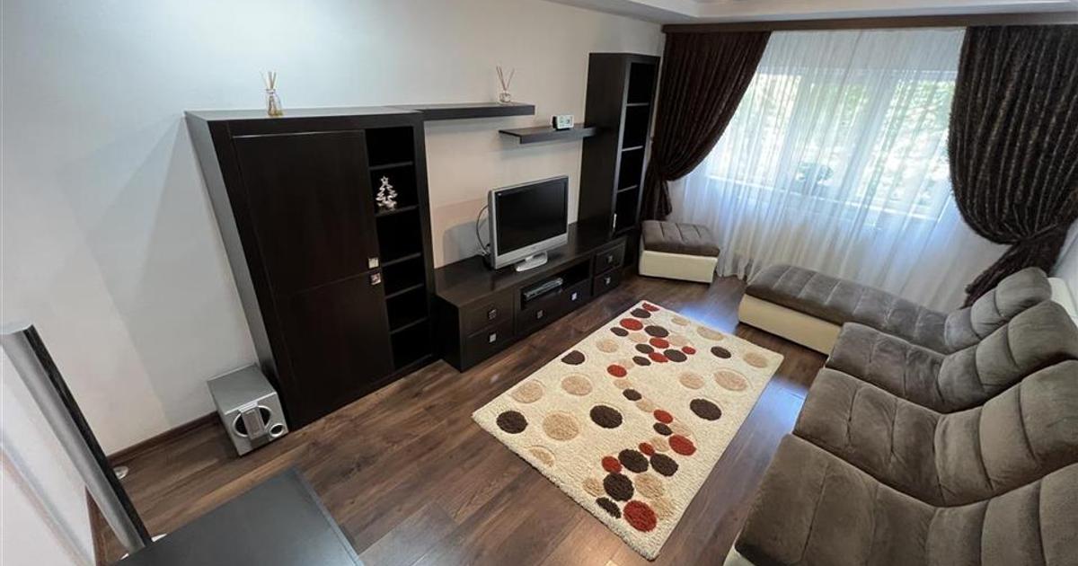 Apartament decomandat cu 2 camere în zona Ultracentral, Focșani