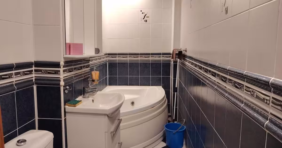 Apartament decomandat cu 2 camere în zona Port, Galați