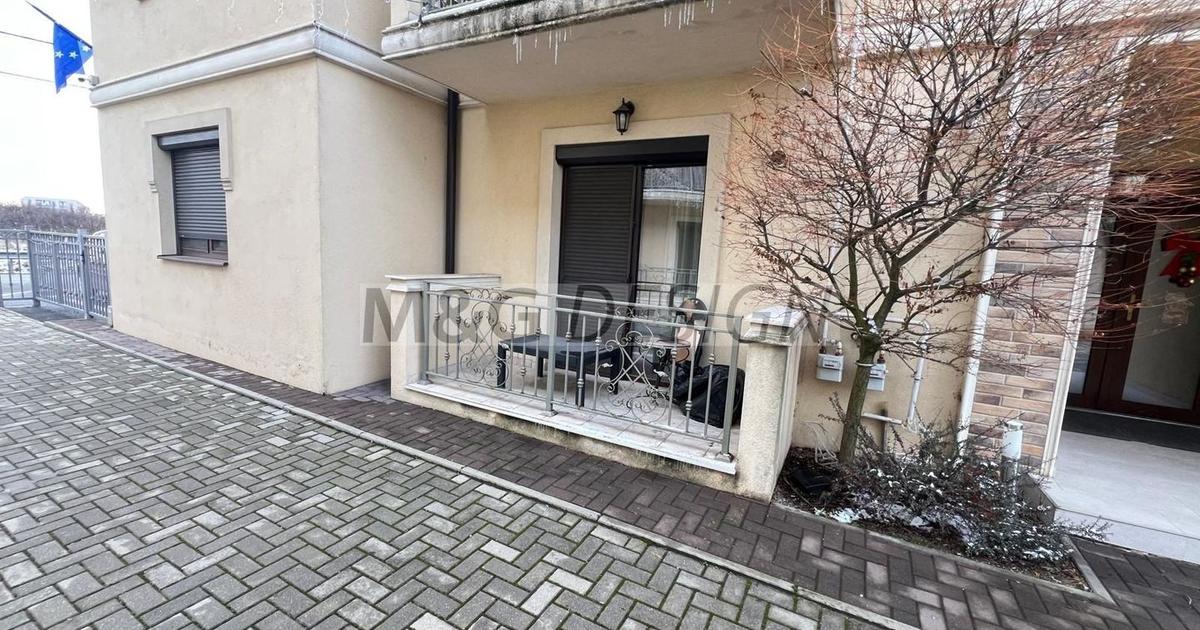 Apartament semidecomandat cu 2 camere în Giroc