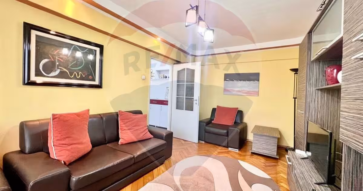 Apartament decomandat cu 2 camere în zona Decebal, Oradea