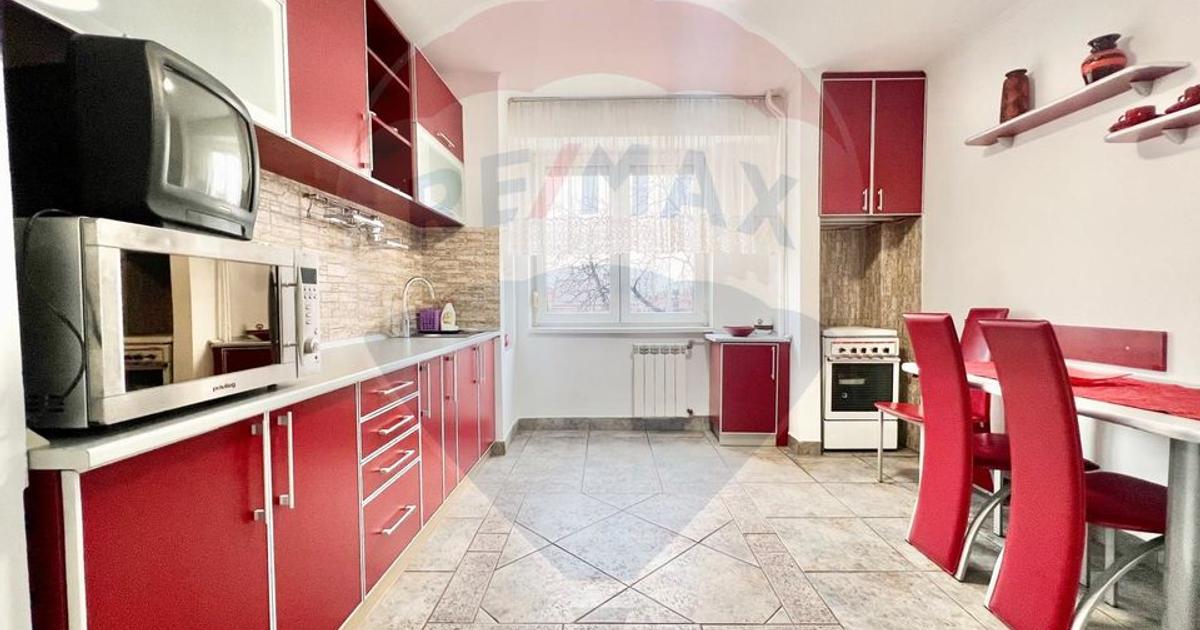 Apartament decomandat cu 2 camere în zona Decebal, Oradea