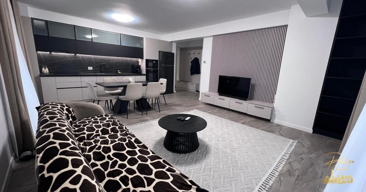 Apartament decomandat cu 3 camere în zona Decebal, Oradea