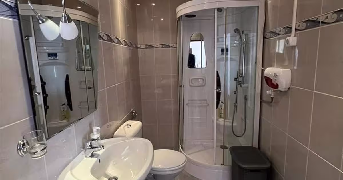 Apartament decomandat cu 3 camere în zona Nufărul, Oradea