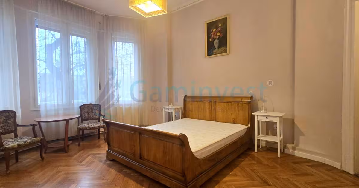 Apartament decomandat cu 4 camere în zona Ultracentral, Oradea