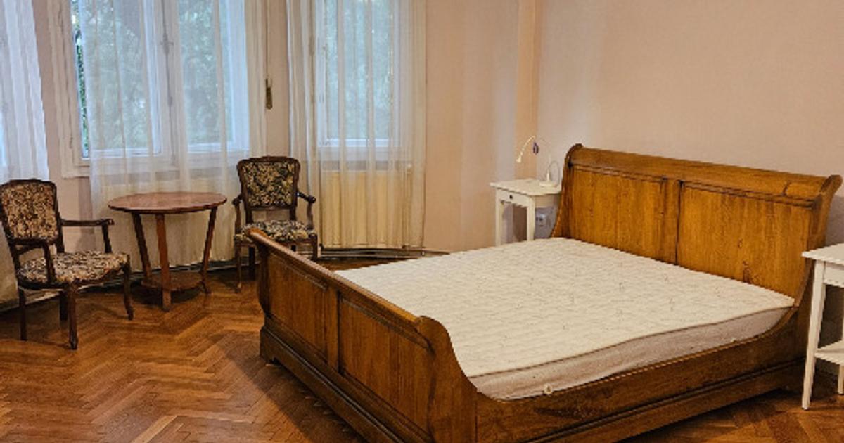 Apartament semidecomandat cu 5 camere în zona Ultracentral, Oradea