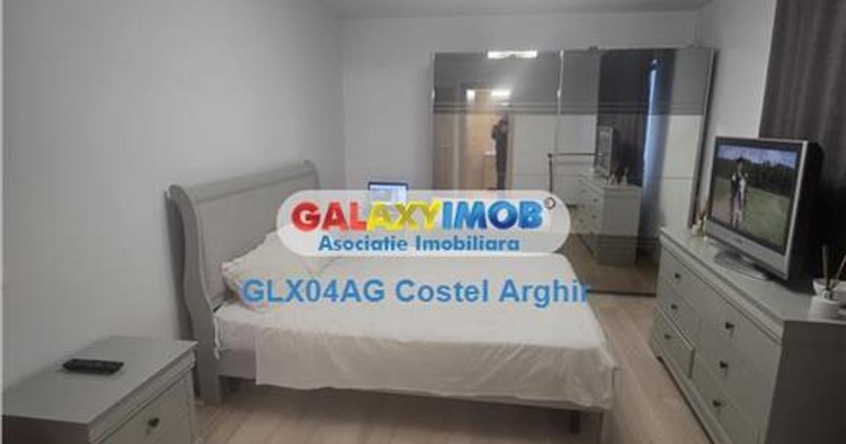 Apartament decomandat cu 3 camere în zona Banat, Pitești