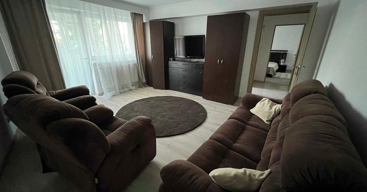 Apartament decomandat cu 2 camere în zona Central, Pitești