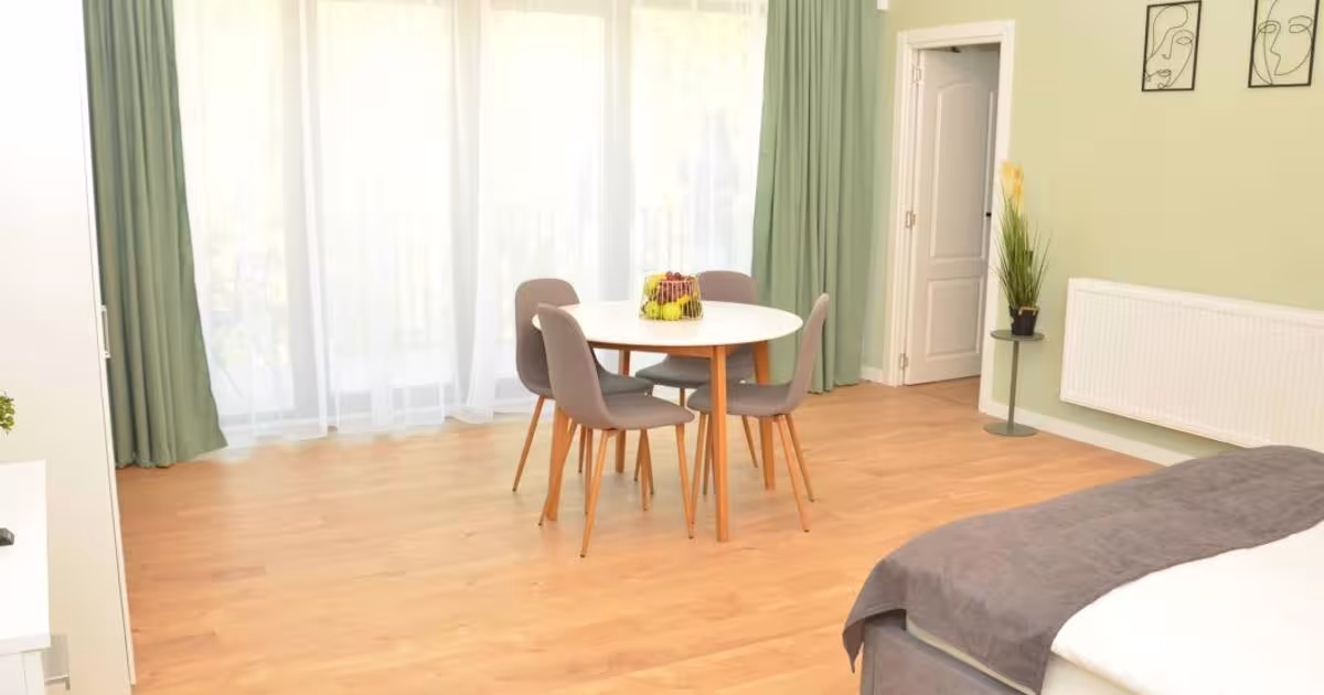 Apartament decomandat cu 2 camere în zona Central, Pitești