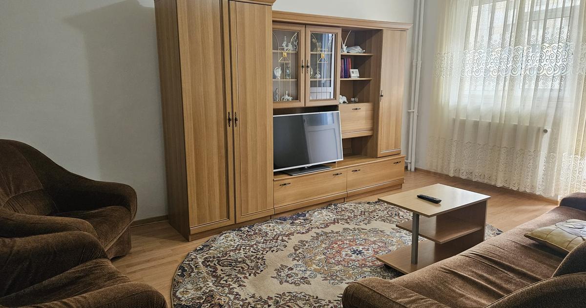 Apartament decomandat cu 2 camere în zona Nord, Pitești preț 1.700 RON / lună