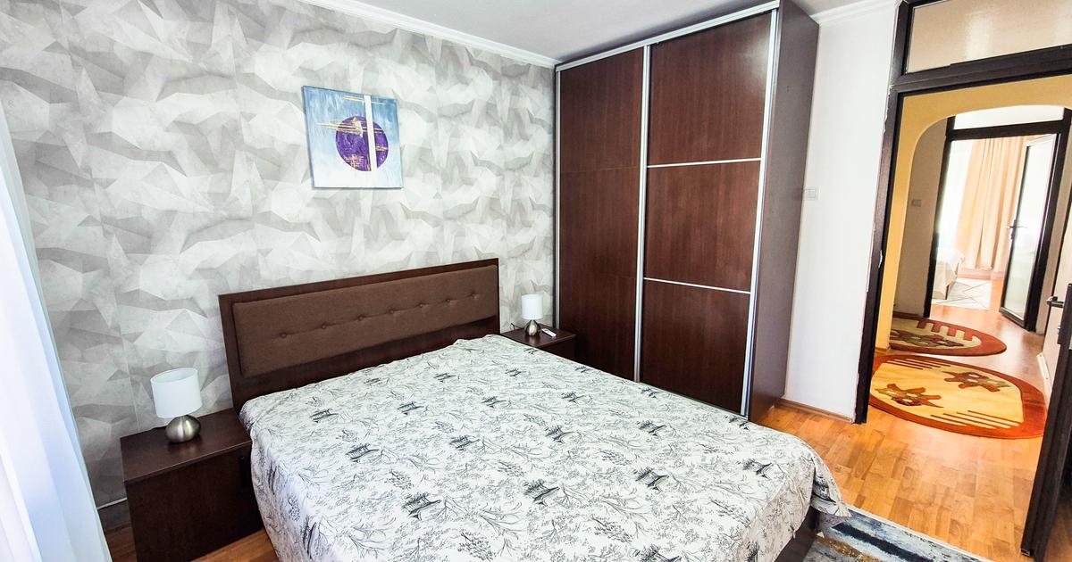 Apartament decomandat cu 4 camere în zona Popa Șapcă, Pitești