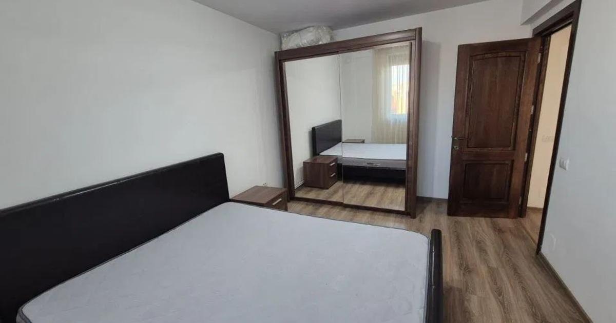 Apartament decomandat cu 3 camere în zona Ultracentral, Pitești