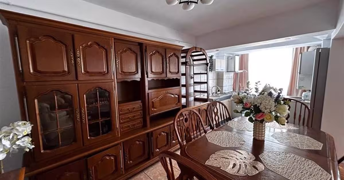 Apartament decomandat cu 3 camere în zona Central, Reșița