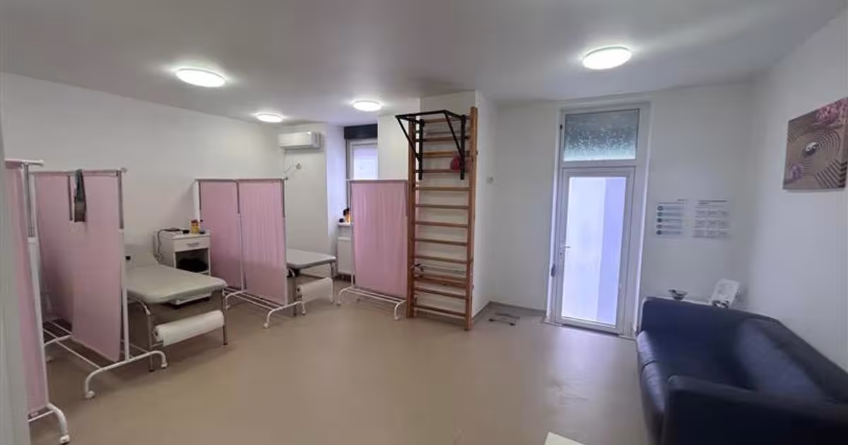 Apartament decomandat cu 2 camere în zona Muncitoresc, Reșița