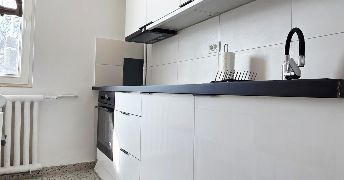 Apartament semidecomandat cu 2 camere în zona Grivița, Sector 1