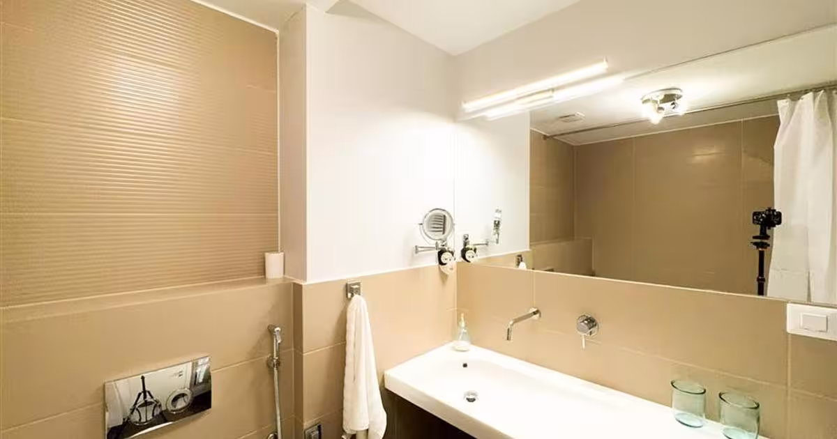 Apartament semidecomandat cu 3 camere în zona Herăstrău, Sector 1