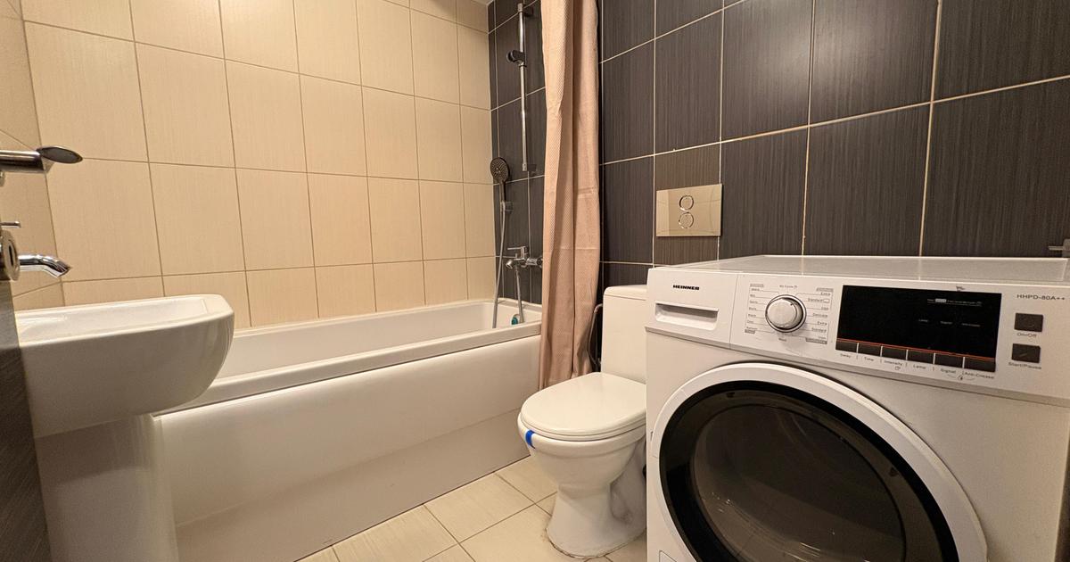 Apartament decomandat cu 3 camere în zona Iancu Nicolae, Sector 1