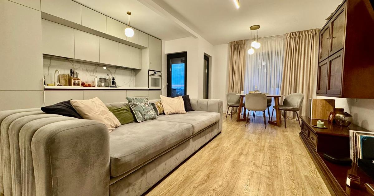 Apartament semidecomandat cu 3 camere în zona P-ta Presei Libere, Sector 1