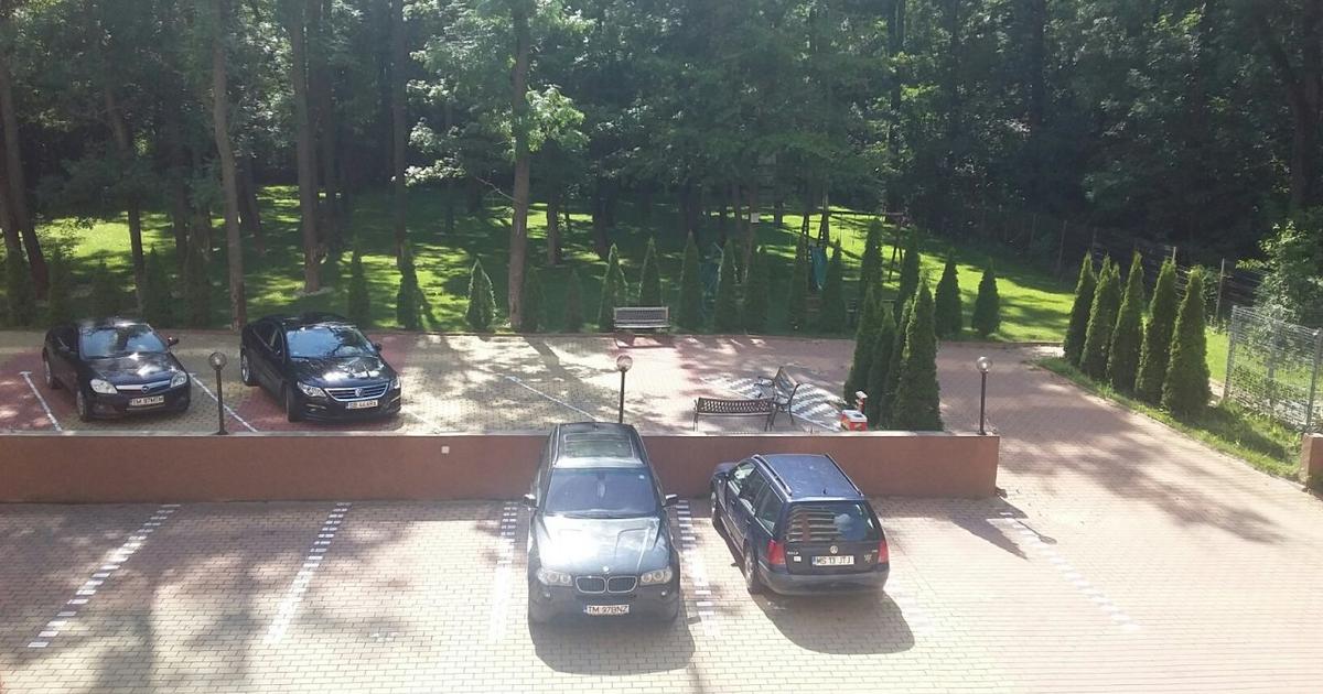 Apartament semidecomandat cu 3 camere în zona Pipera, Sector 1