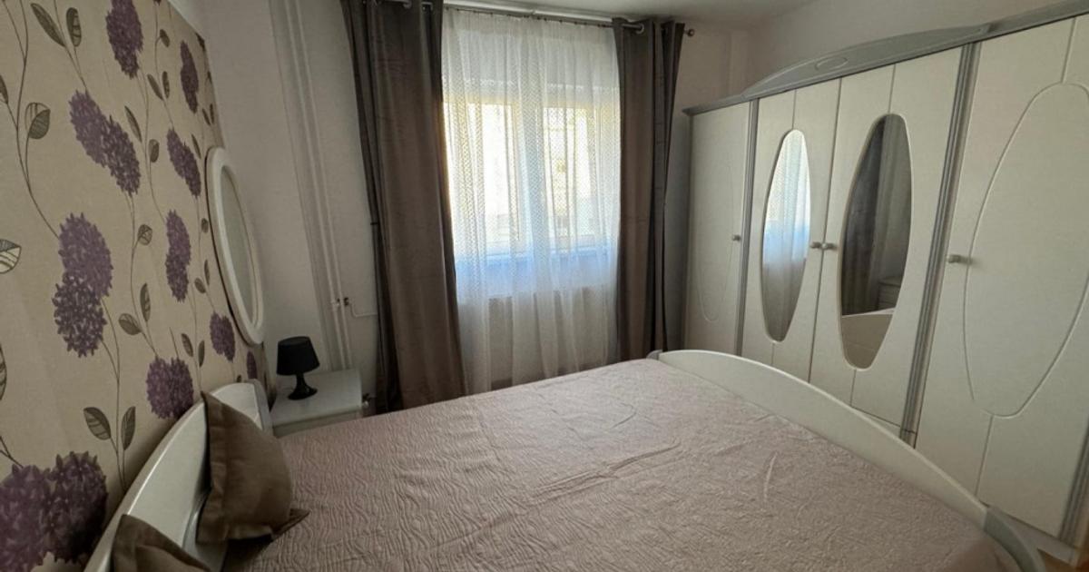 Apartament semidecomandat cu 2 camere în zona Polonă, Sector 1