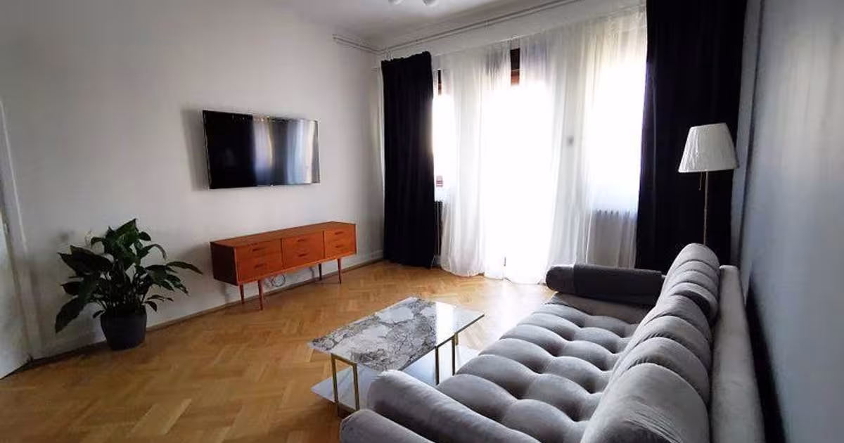 Apartament semidecomandat cu 3 camere în zona Primăverii, Sector 1