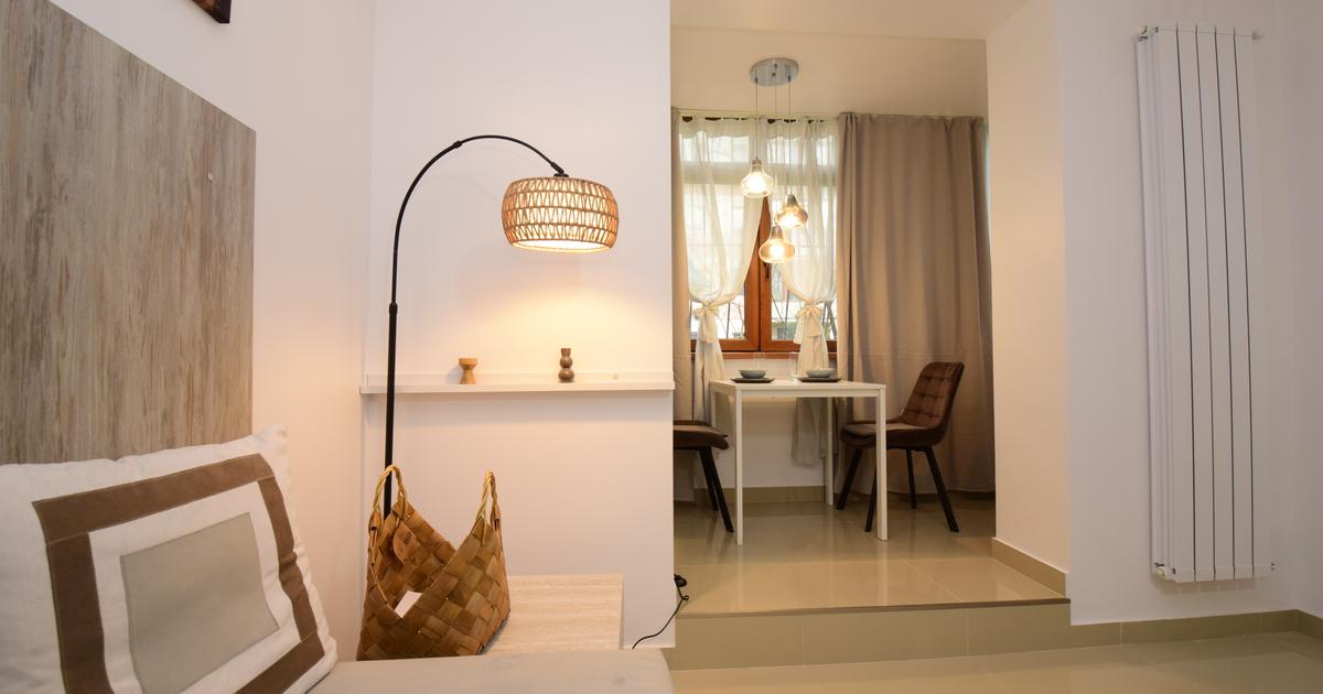 Apartament semidecomandat cu 2 camere în zona Muncii, Sector 2