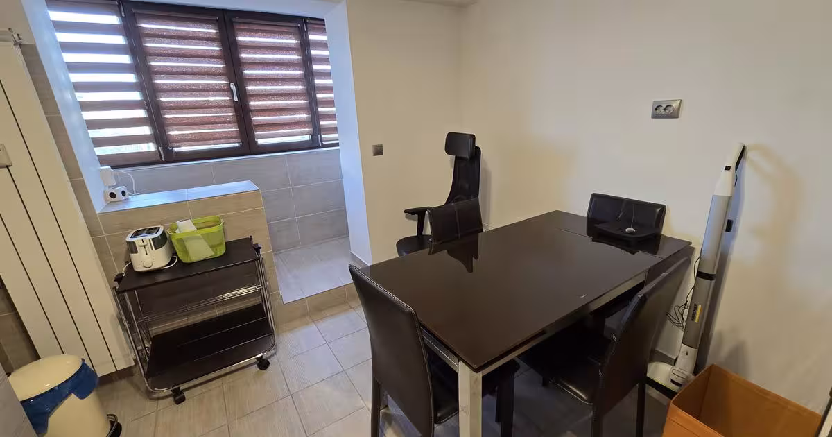 Apartament decomandat cu 2 camere în zona P-ța Muncii, Sector 2