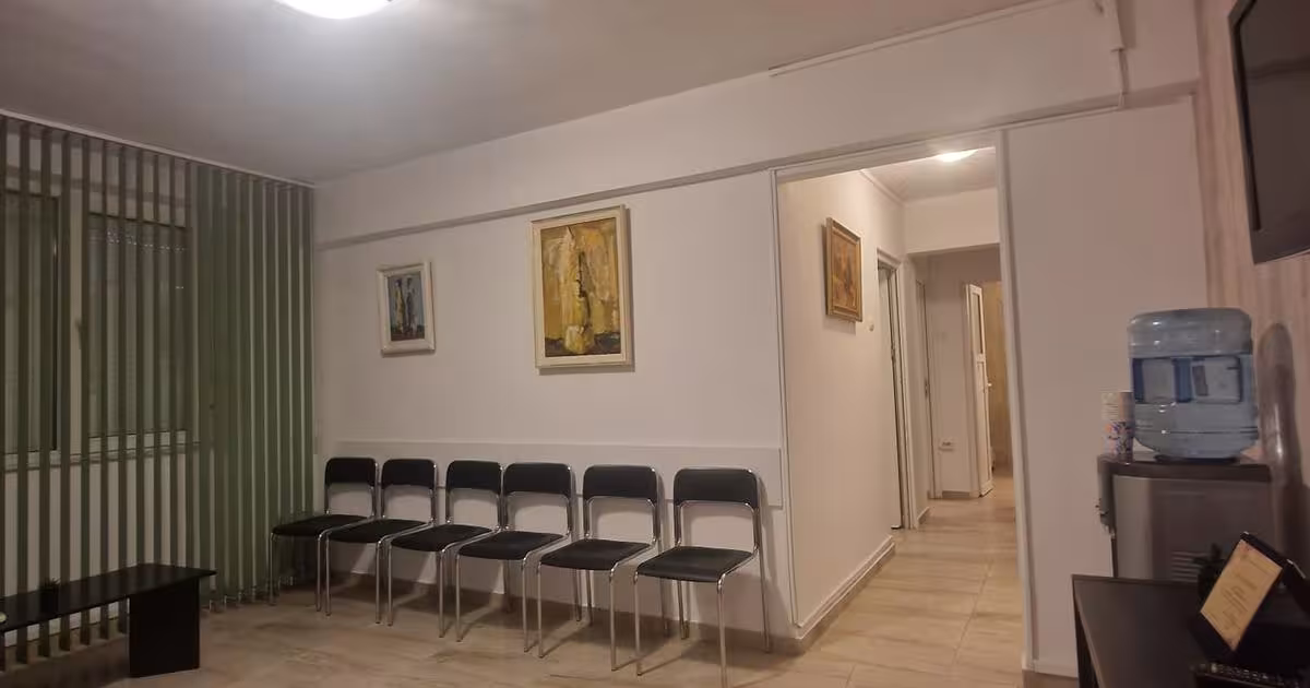 Apartament decomandat cu 3 camere în zona Baba Novac, Sector 3