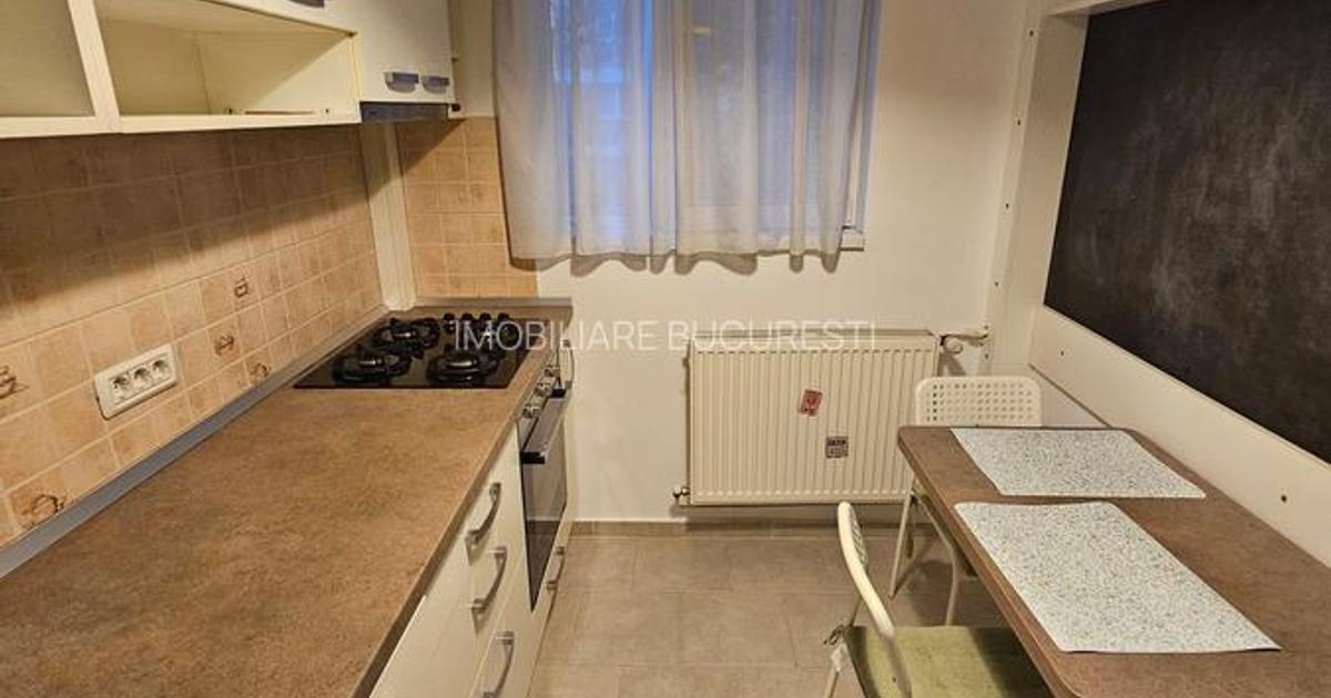 Apartament semidecomandat cu 3 camere în zona Titan, Sector 3