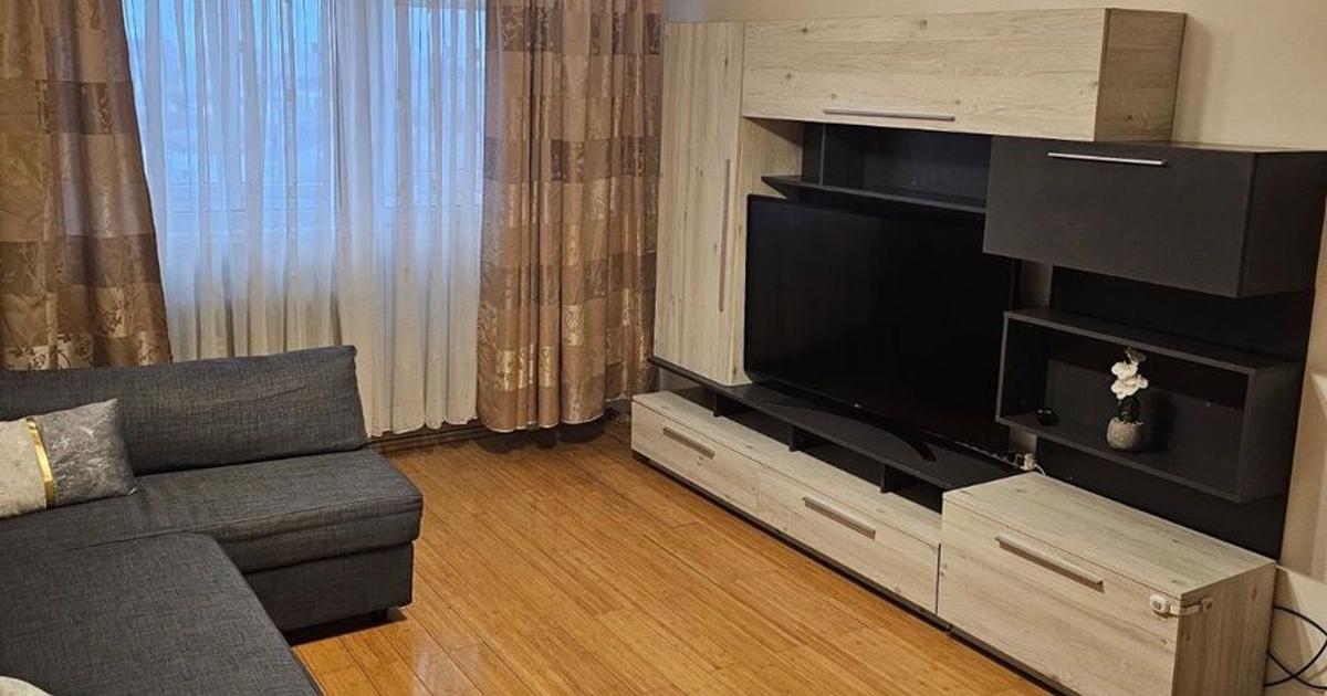 Apartament decomandat cu 3 camere în zona Titan, Sector 3