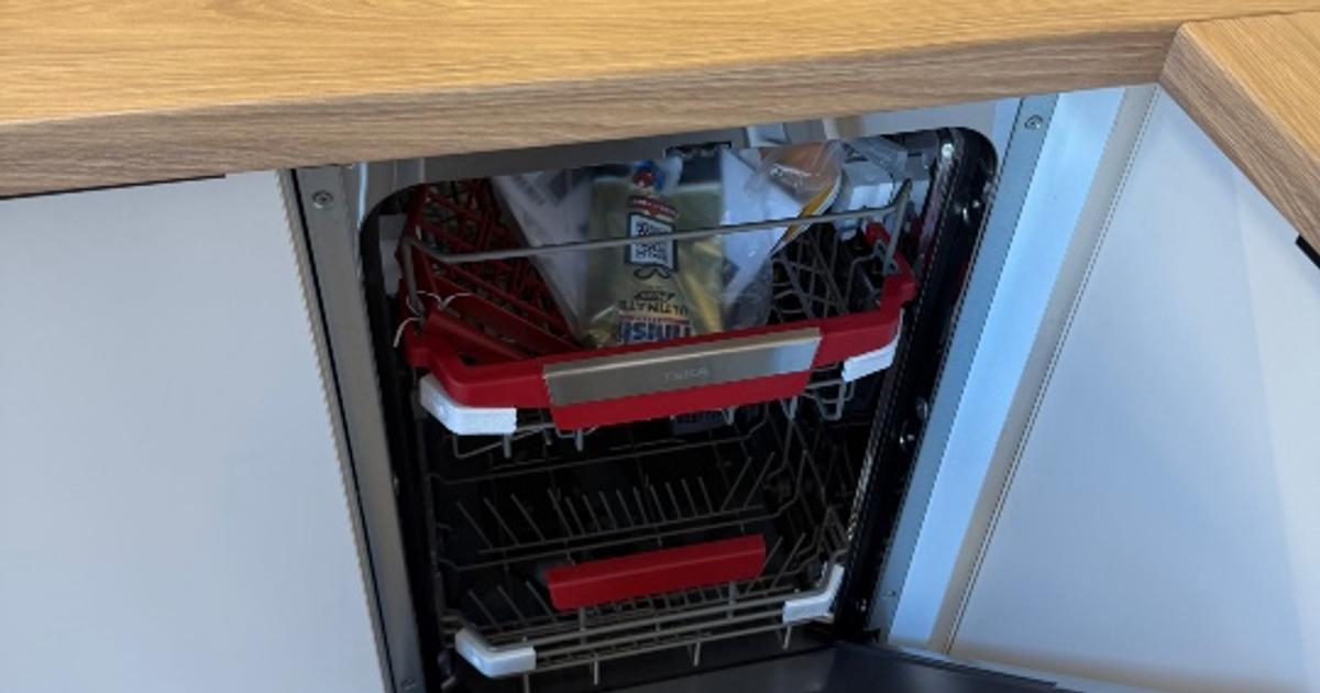 Apartament decomandat cu 2 camere în zona Unirii, Sector 3