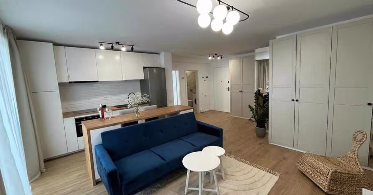 Apartament decomandat cu 2 camere în zona Vitan Mall, Sector 3