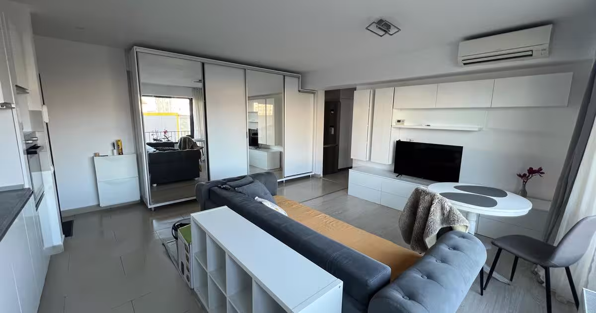 Apartament cu 2 camere în zona Apărătorii Patriei, Sector 4