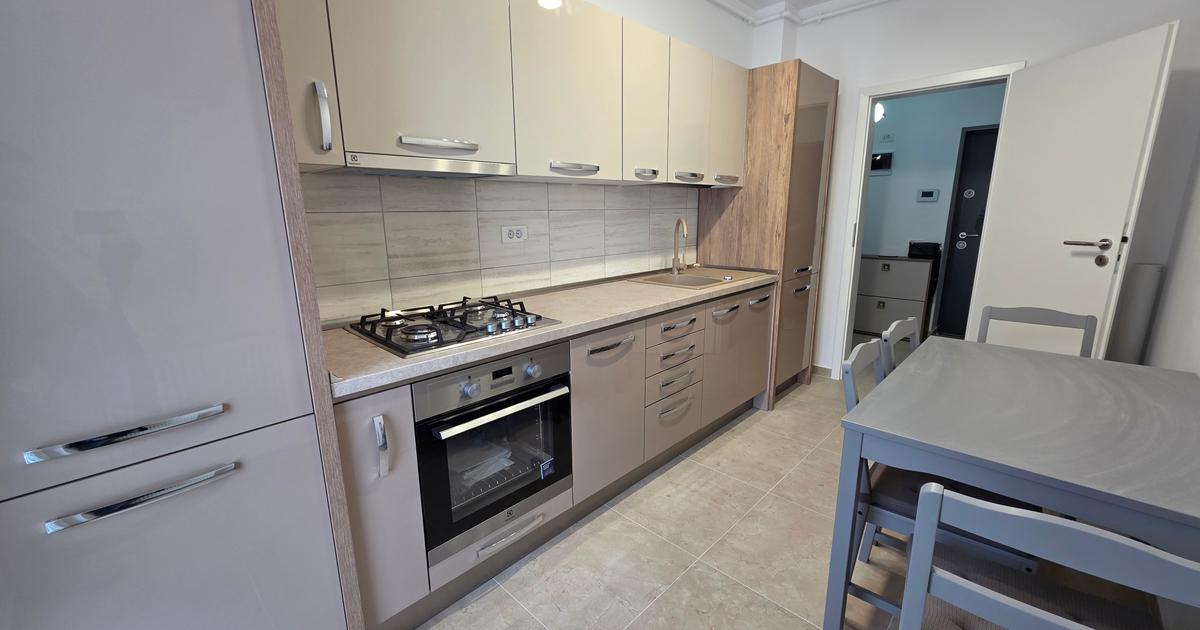 Apartament decomandat cu 2 camere în zona Berceni, Sector 4