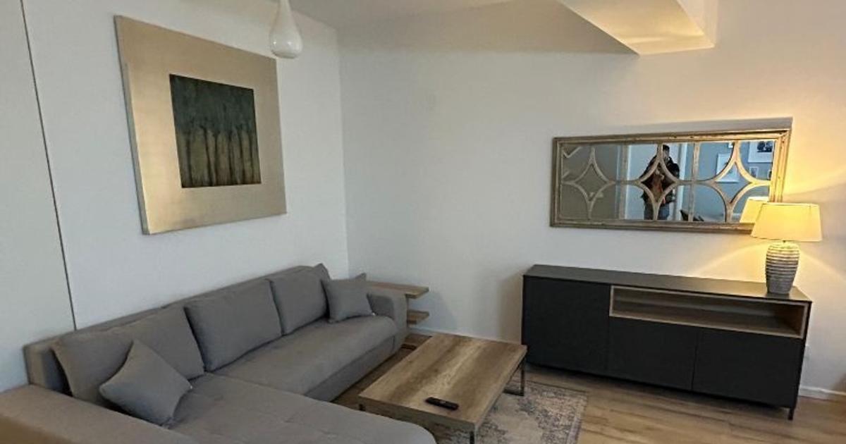 Apartament semidecomandat cu 2 camere în zona Timpuri Noi, Sector 4