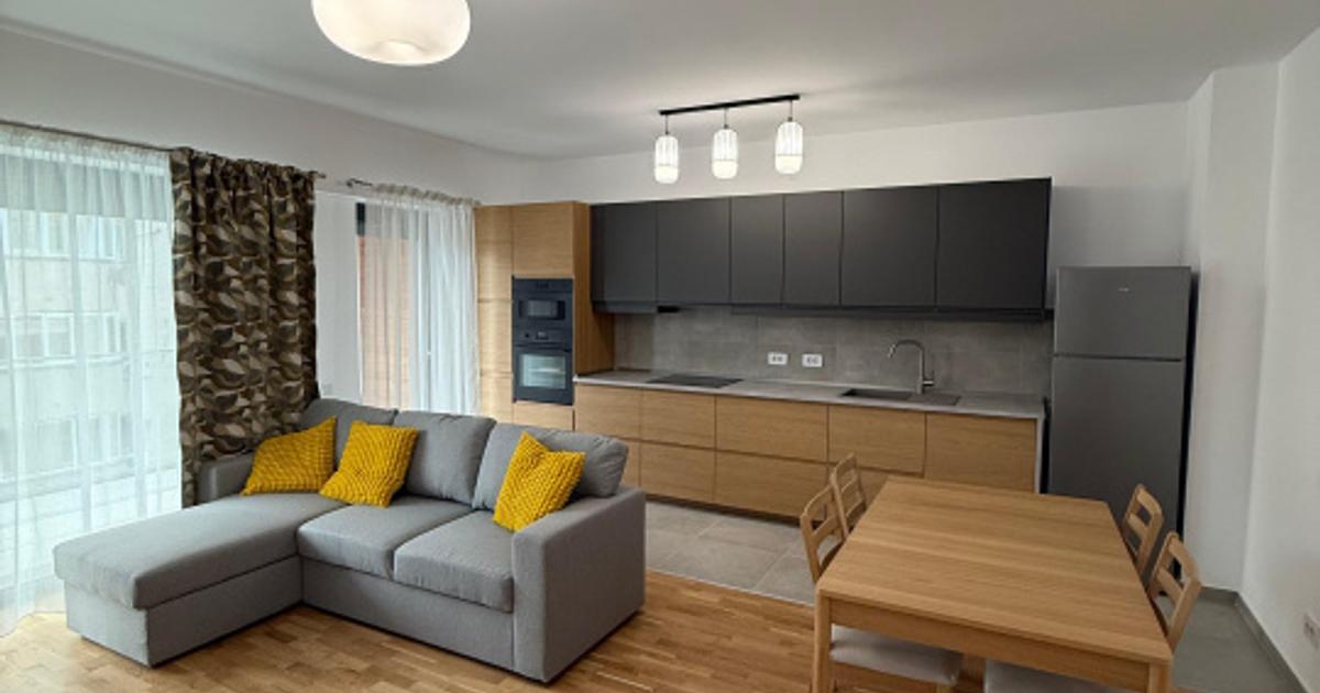 Apartament decomandat cu 2 camere în zona 13 Septembrie, Sector 5