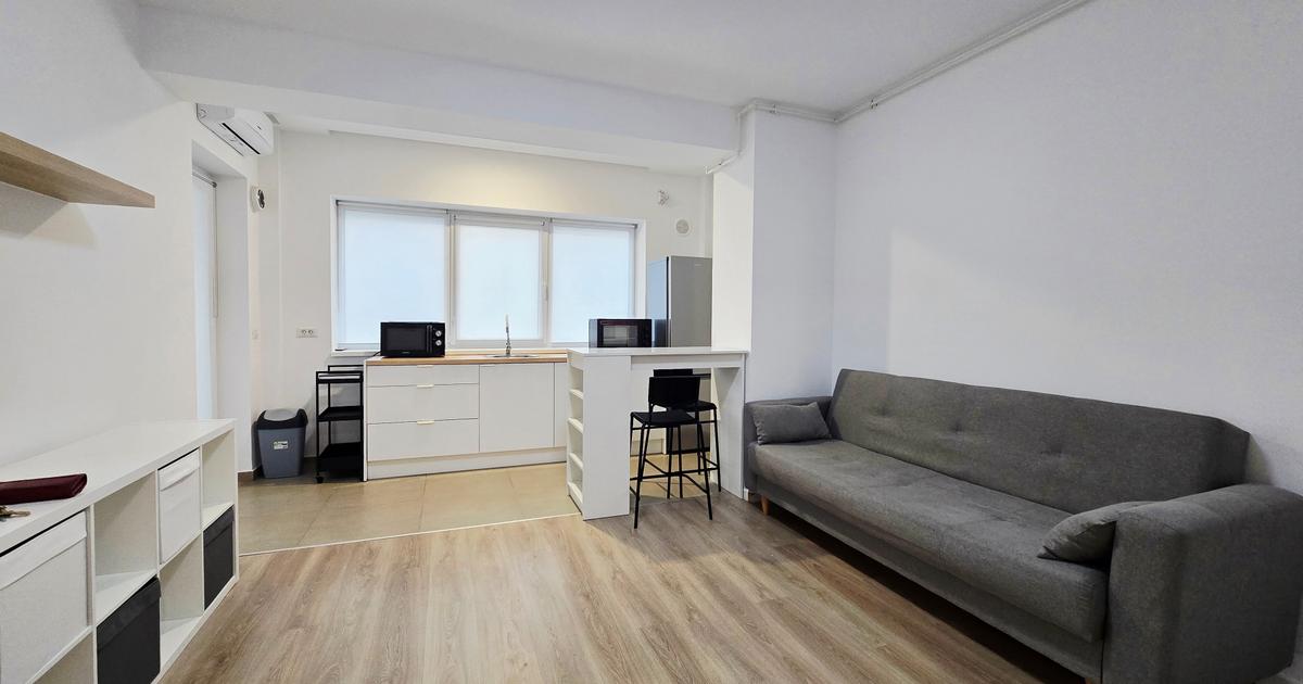 Apartament decomandat cu 2 camere în zona 13 Septembrie, Sector 5