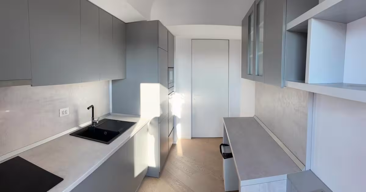 Apartament decomandat cu 3 camere în zona Cotroceni, Sector 5