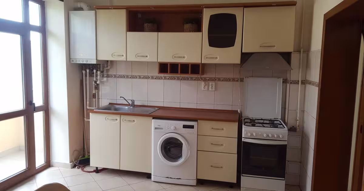 Apartament decomandat cu 3 camere în zona Cotroceni, Sector 5