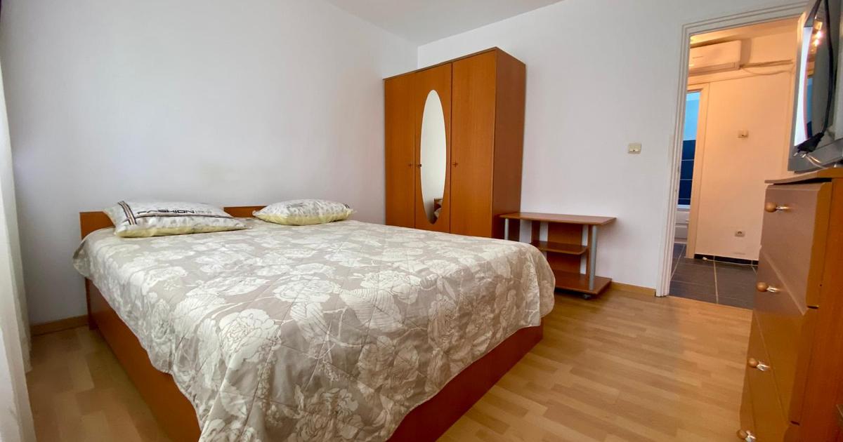 Apartament 50 mp cu 2 camere în zona Drumul Taberei, Sector 6