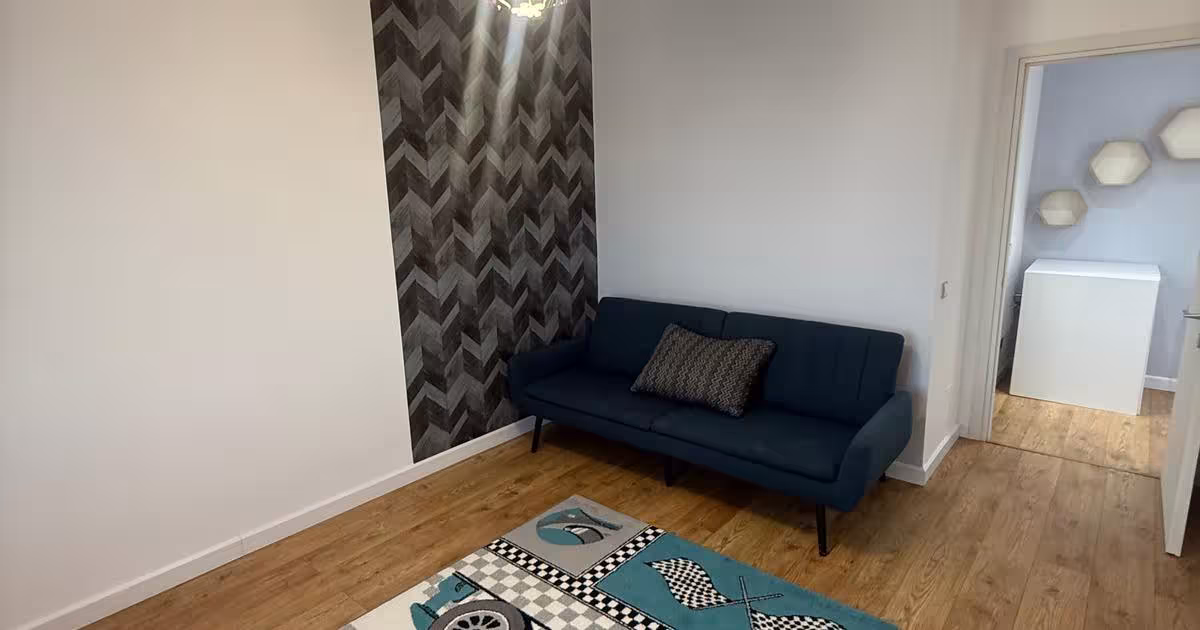 Apartament decomandat cu 3 camere în zona Grozăvești, Sector 6