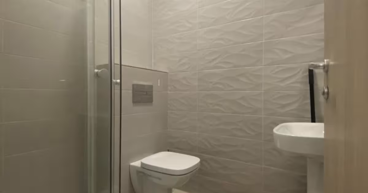 Apartament nedecomandat cu 3 camere în zona Lacul Morii, Sector 6