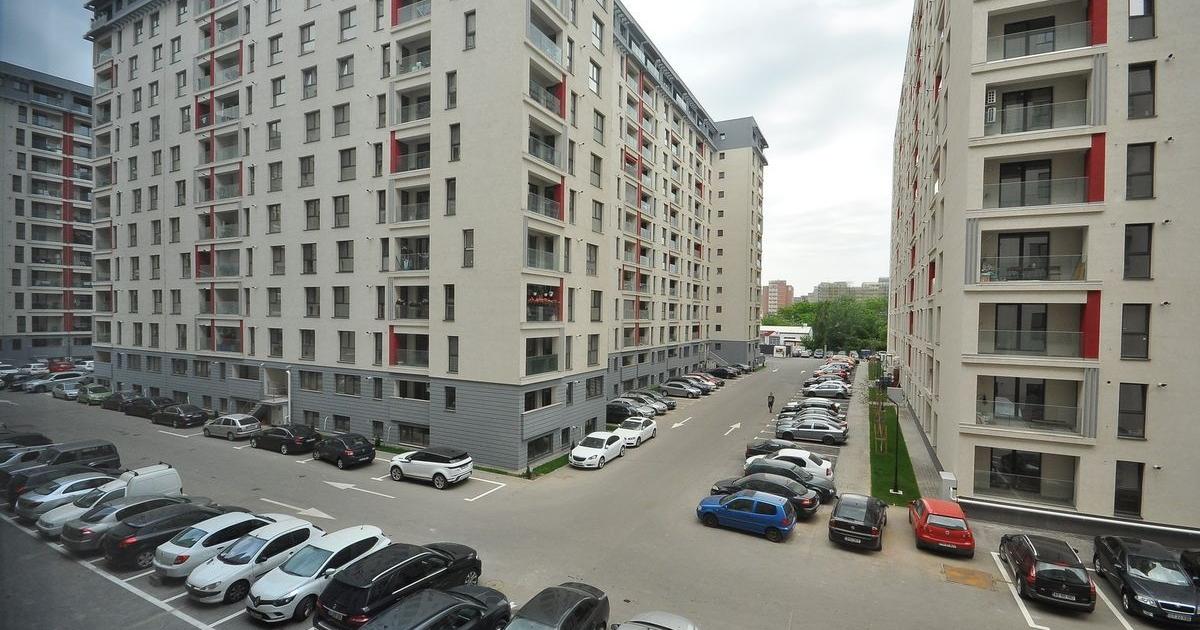 Apartament decomandat cu 2 camere în zona Lujerului, Sector 6