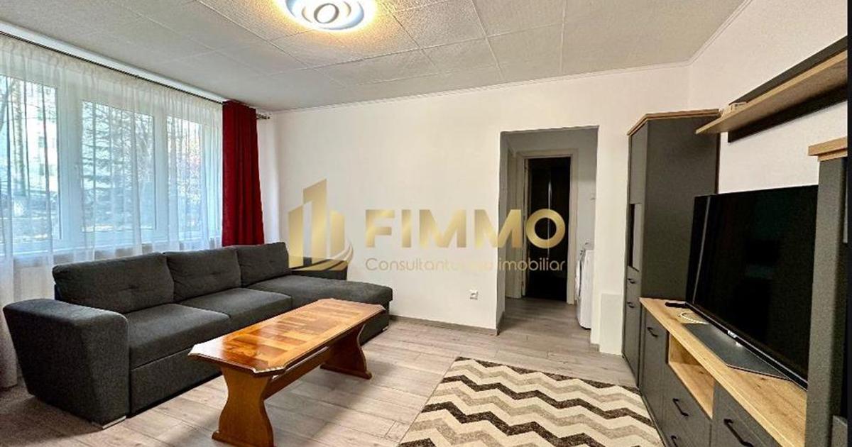 Apartament semidecomandat cu 2 camere în zona Central, Suceava